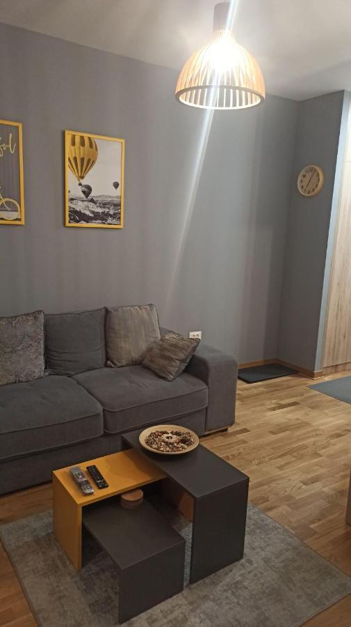 Abv Apartments بودغوريتْسا المظهر الخارجي الصورة