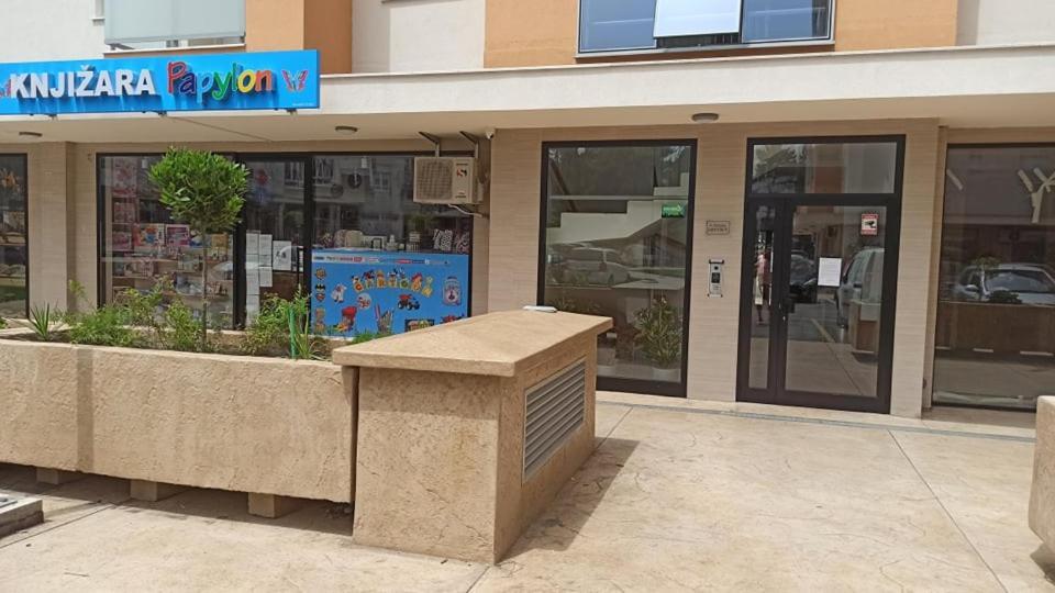 Abv Apartments بودغوريتْسا المظهر الخارجي الصورة