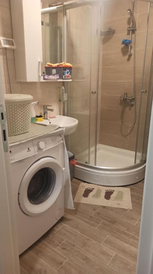Abv Apartments بودغوريتْسا المظهر الخارجي الصورة