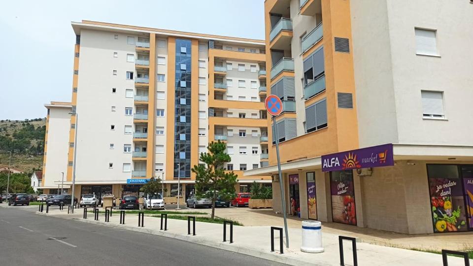 Abv Apartments بودغوريتْسا المظهر الخارجي الصورة
