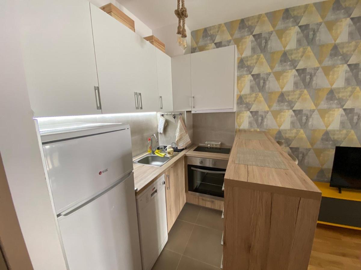 Abv Apartments بودغوريتْسا المظهر الخارجي الصورة